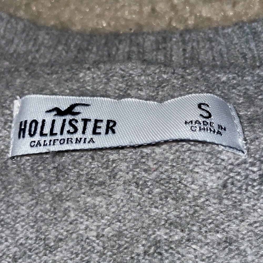 grey sweater - Picture 3 of 3
